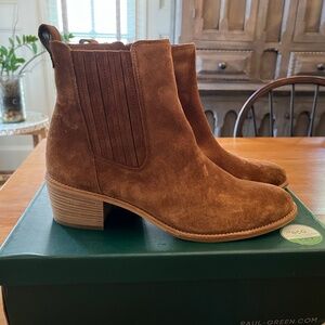 NIB Paul Green boots New Size 10